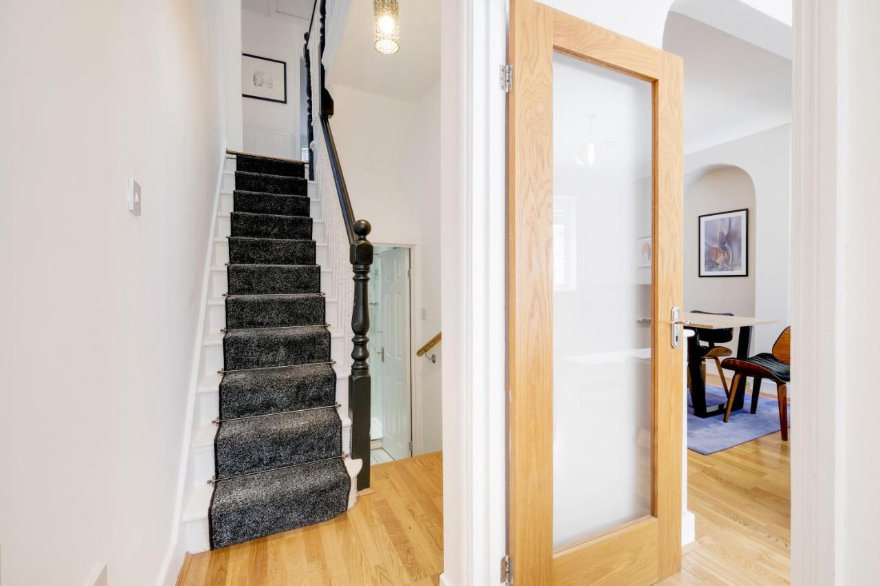 Luxury 3 Bedroom 2 Bathroom House, Fulham By 360Stays London Exterior photo
